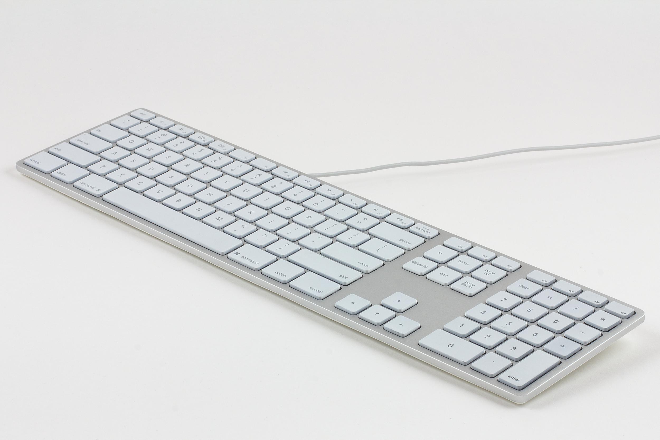 Tastiera USB estesa in alluminio Matias con retroilluminazione TEDESCA per Mac OS - Argento con tasti bianchi